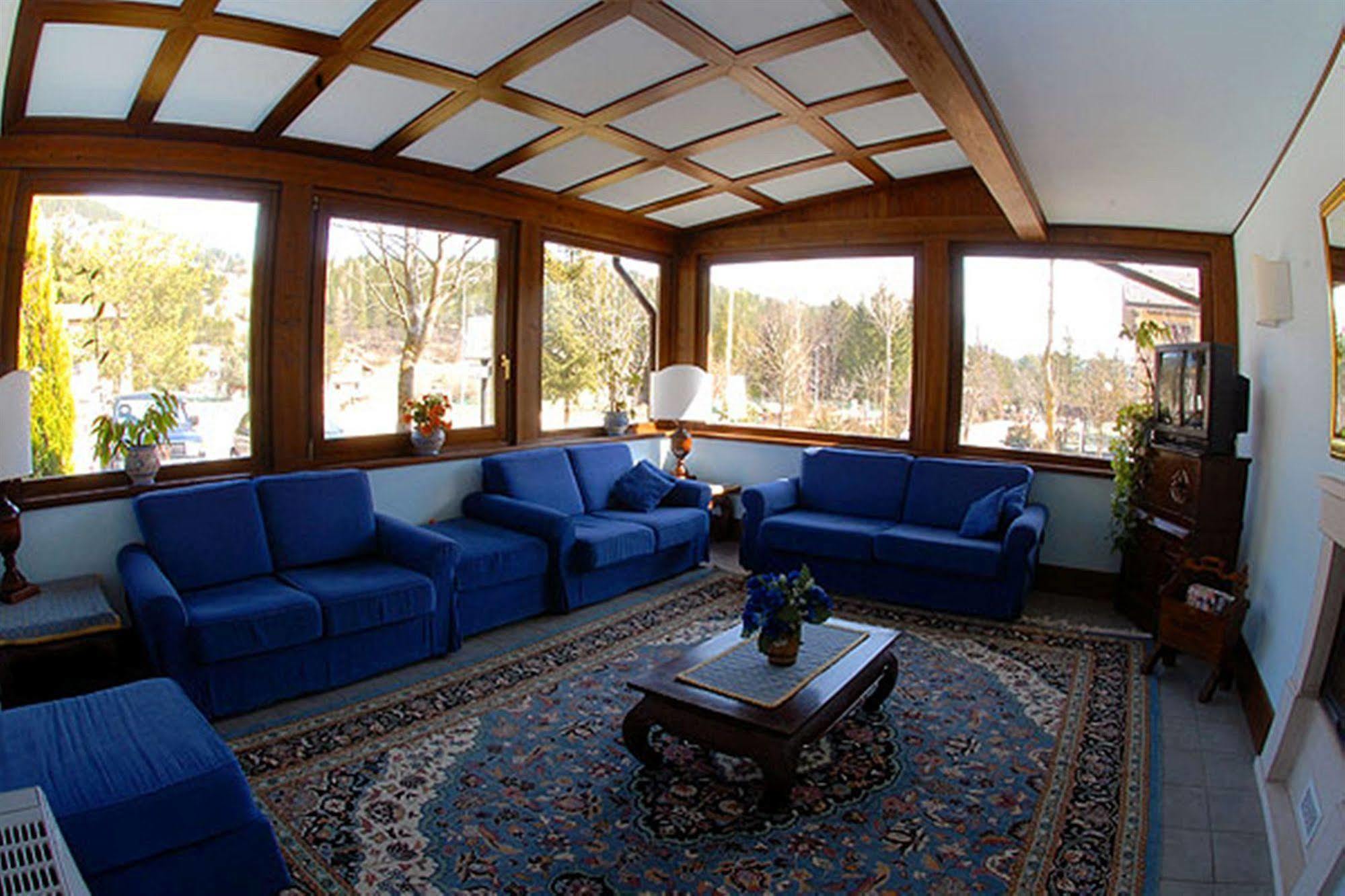 Hotel Valle Dell' Oro Pescasseroli Extérieur photo