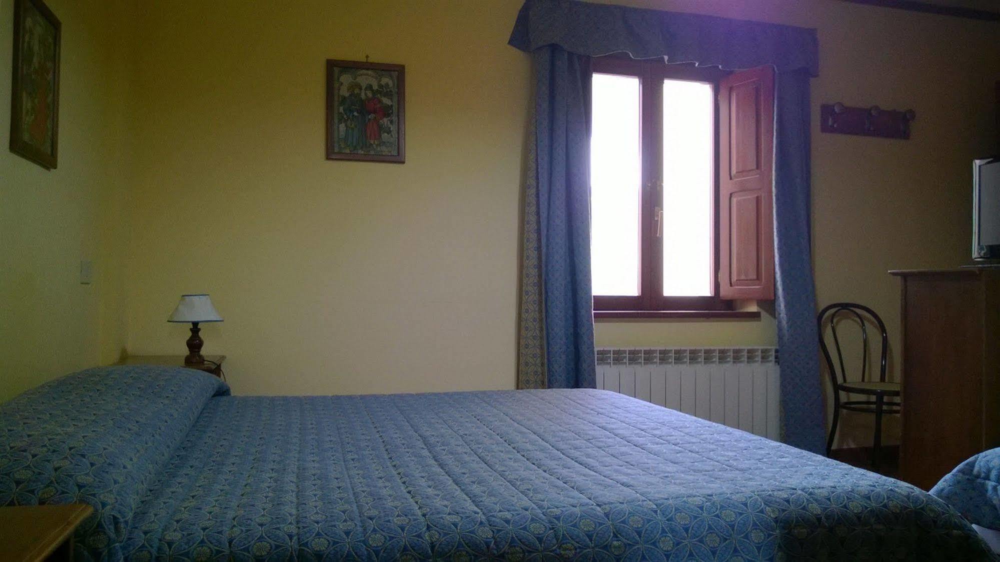 Hotel Valle Dell' Oro Pescasseroli Extérieur photo